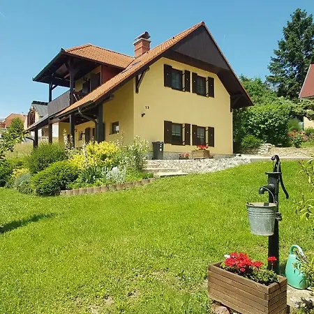Holiday home Ferienhaus Lisbeth Nr. 101 Vonyarcvashegy