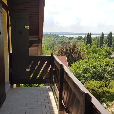 Ferienhaus Lisbeth Nr. 101 Vonyarcvashegy